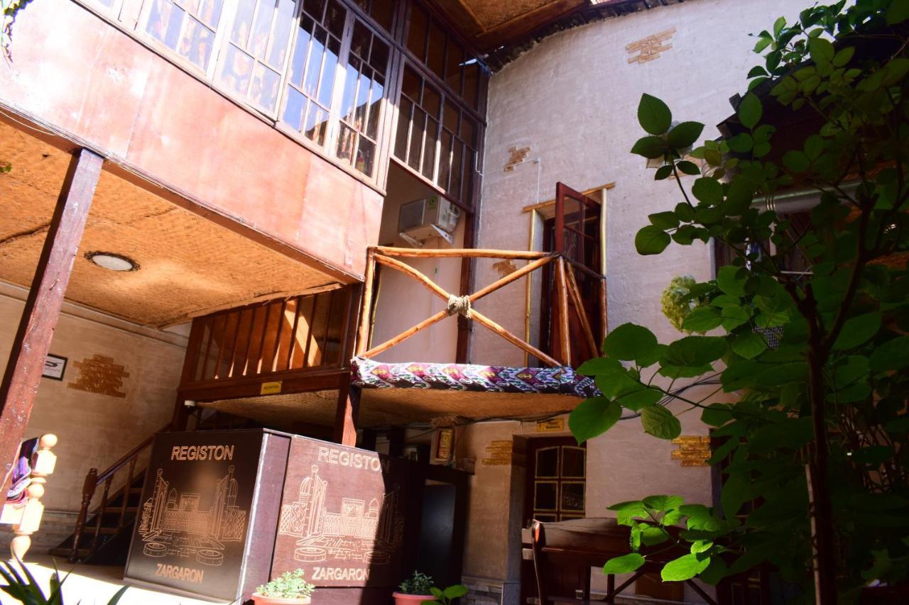 Hotel Registon Zargaron Самарканд Екстериор снимка