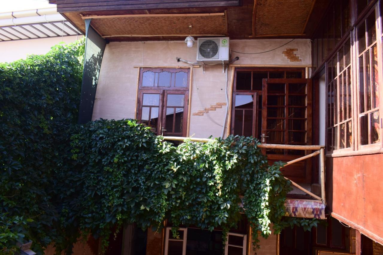 Hotel Registon Zargaron Самарканд Екстериор снимка