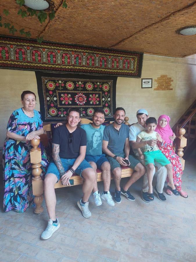 Hotel Registon Zargaron Самарканд Екстериор снимка