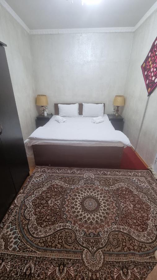 Hotel Registon Zargaron Самарканд Стая снимка