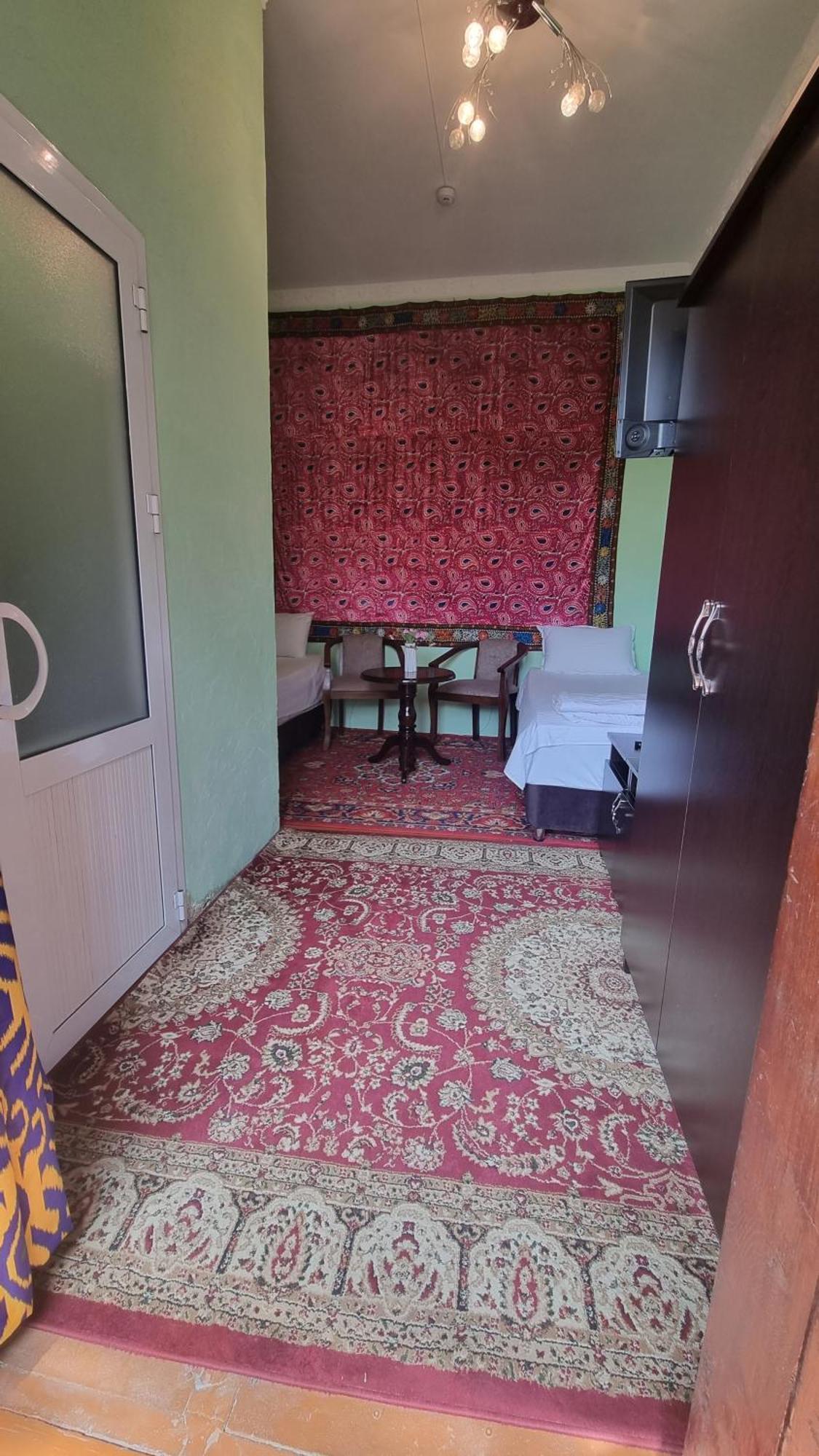 Hotel Registon Zargaron Самарканд Екстериор снимка