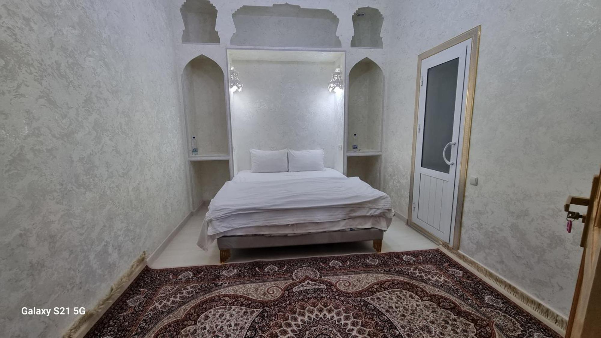 Hotel Registon Zargaron Самарканд Екстериор снимка