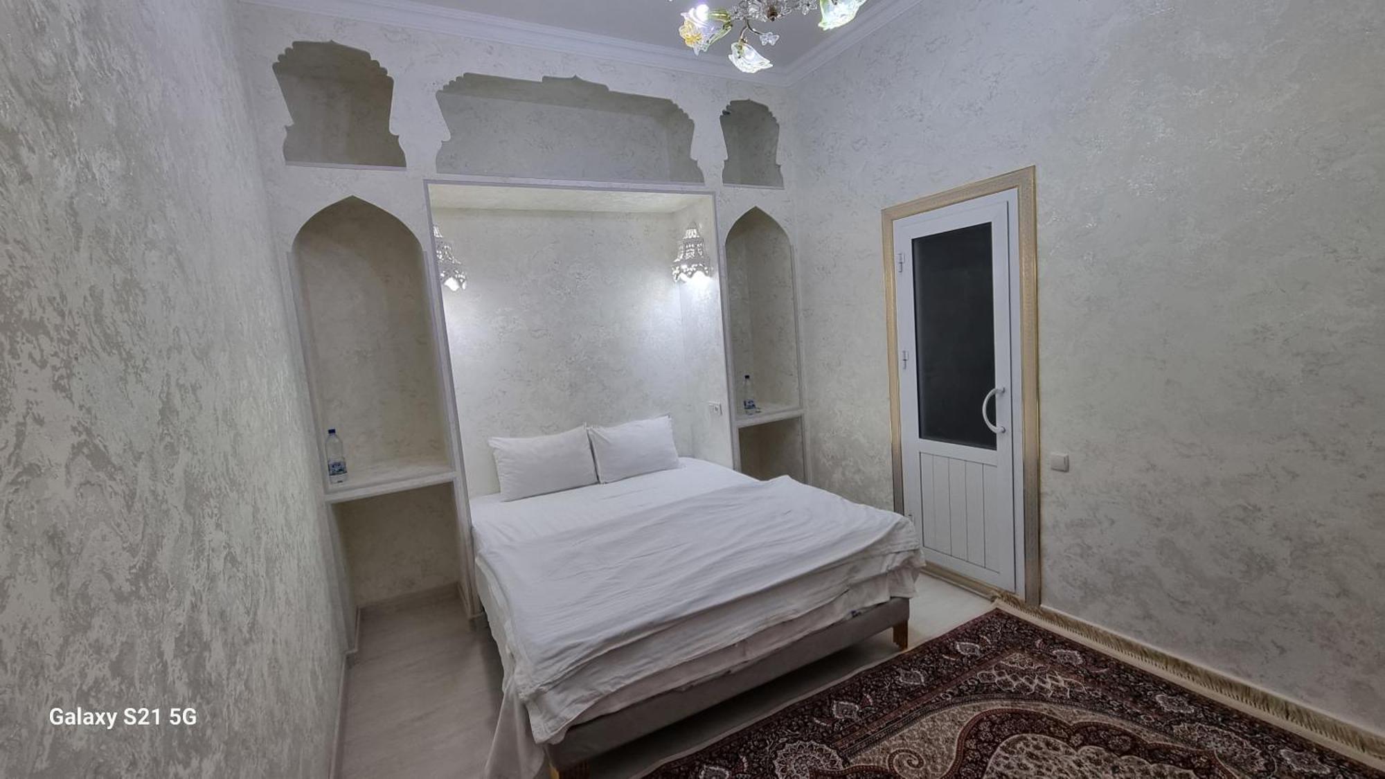 Hotel Registon Zargaron Самарканд Екстериор снимка